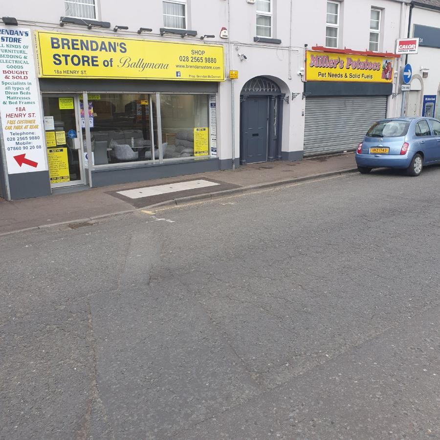 3 Bedroom Apartment, Ballymena, The Wee Stop Gap Luaran gambar