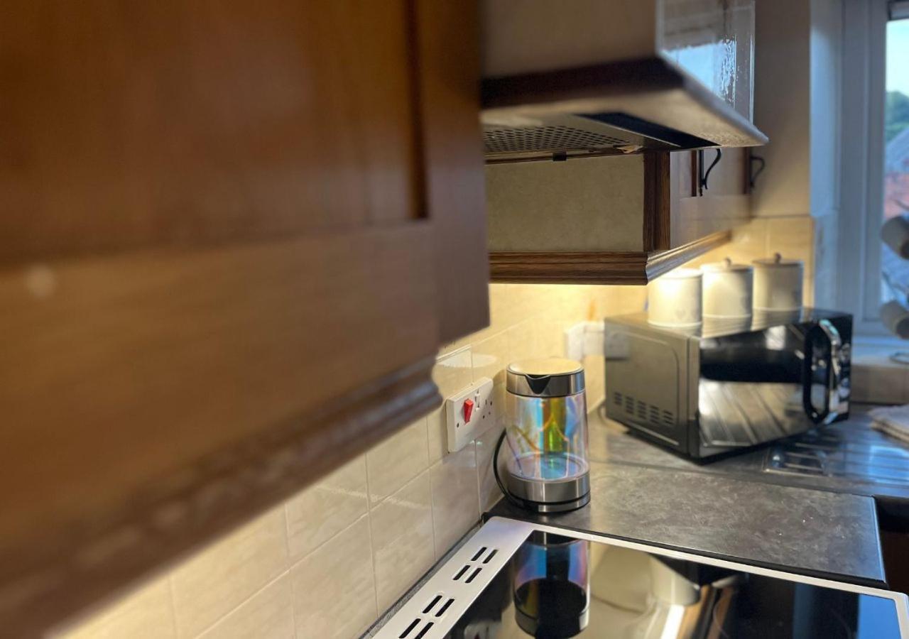 3 Bedroom Apartment, Ballymena, The Wee Stop Gap Luaran gambar